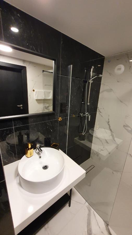 Gold Horizon Apartament Solny Resort Z Klimatyzacja I Garazem コウォブジェク エクステリア 写真