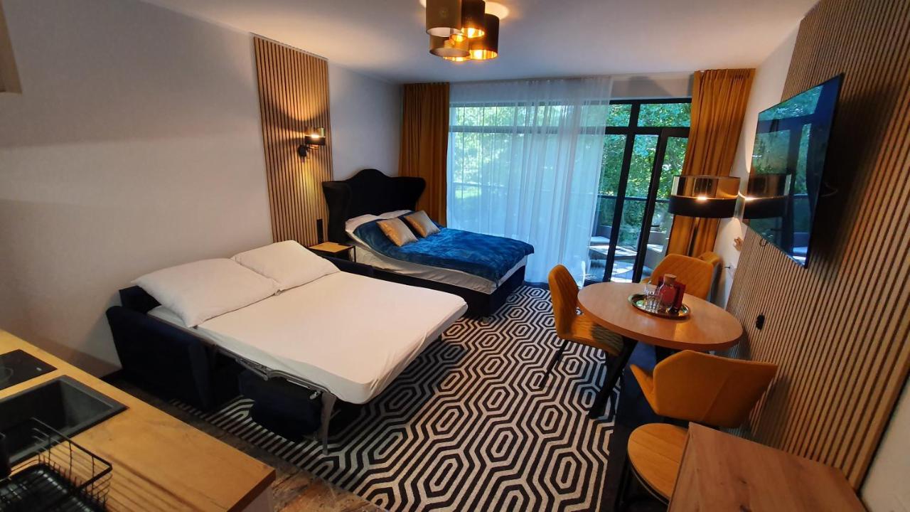 Gold Horizon Apartament Solny Resort Z Klimatyzacja I Garazem コウォブジェク エクステリア 写真