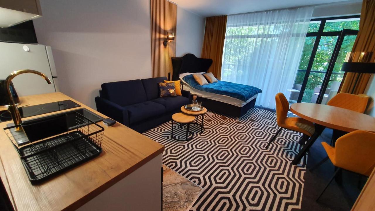 Gold Horizon Apartament Solny Resort Z Klimatyzacja I Garazem コウォブジェク エクステリア 写真