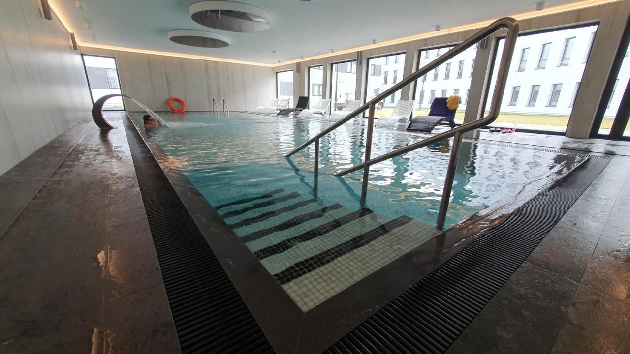 Gold Horizon Apartament Solny Resort Z Klimatyzacja I Garazem コウォブジェク エクステリア 写真