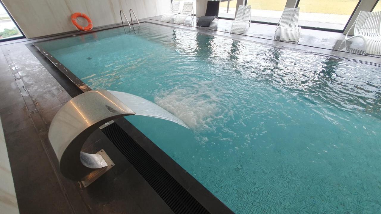 Gold Horizon Apartament Solny Resort Z Klimatyzacja I Garazem コウォブジェク エクステリア 写真