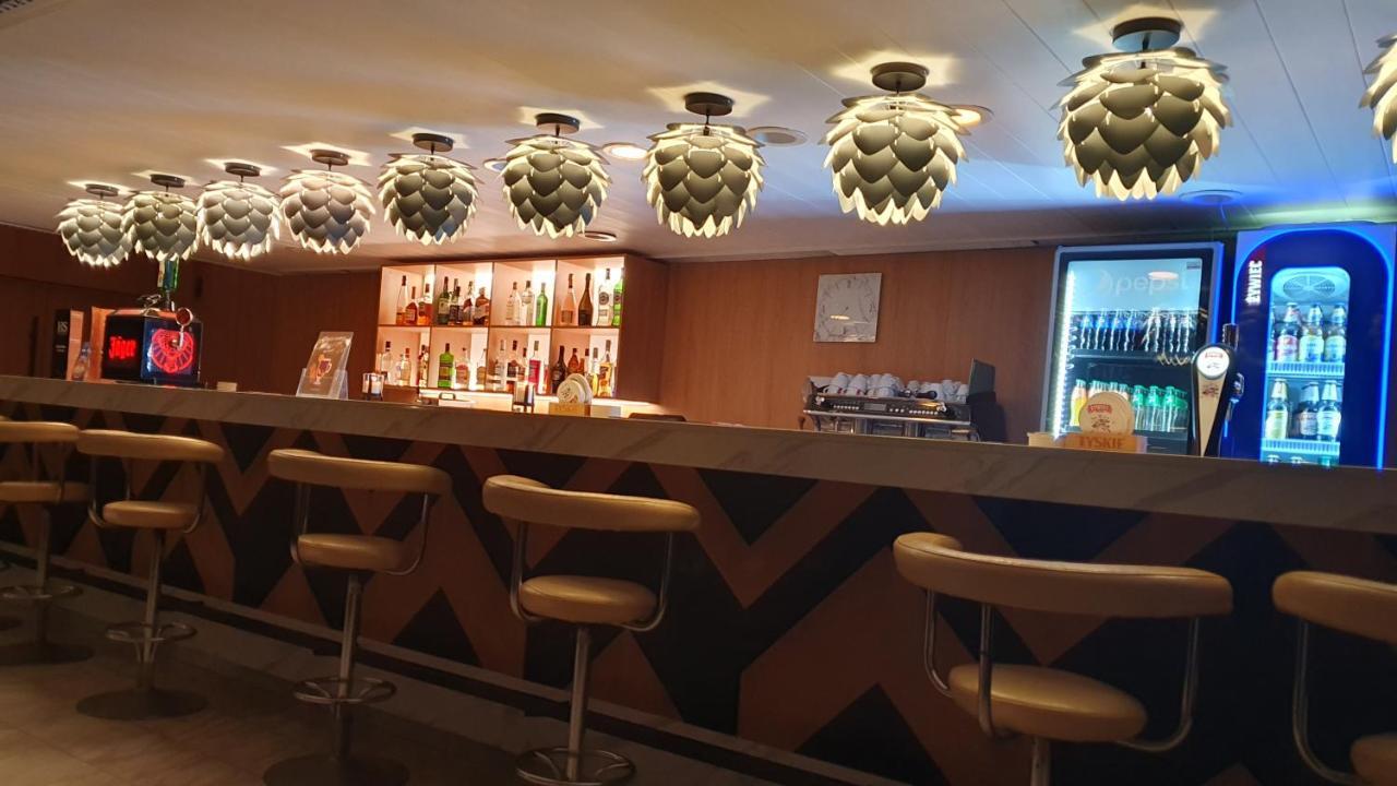 Gold Horizon Apartament Solny Resort Z Klimatyzacja I Garazem コウォブジェク エクステリア 写真
